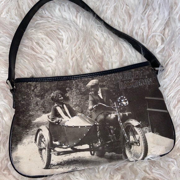 Harley-Davidson Handbags - Harley Davidson mini shoulder bag